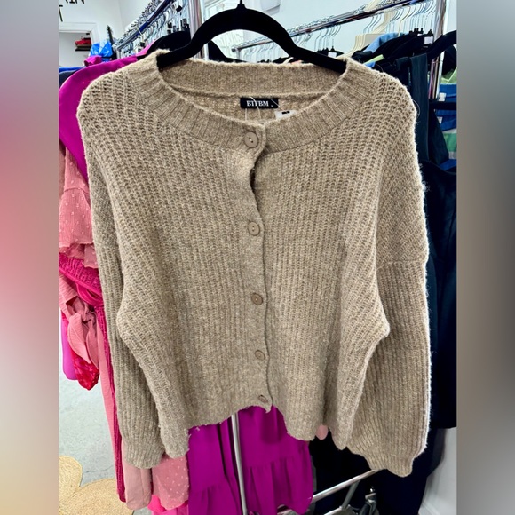 Sweaters - Women's Tan Sweater